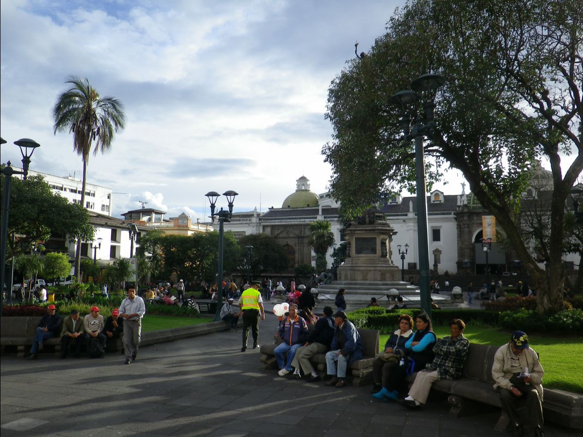 The Revolution Square01